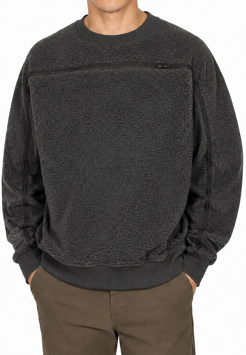 Sherpa fleece crewneck in Gray, zipper closed